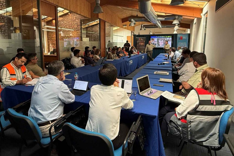 COGRID PROVINCIAL DE CHACABUCO REFUERZA COORDINACIÓN PARA LA PREVENCIÓN Y RESPUESTA ANTE INCENDIOS FORESTALES